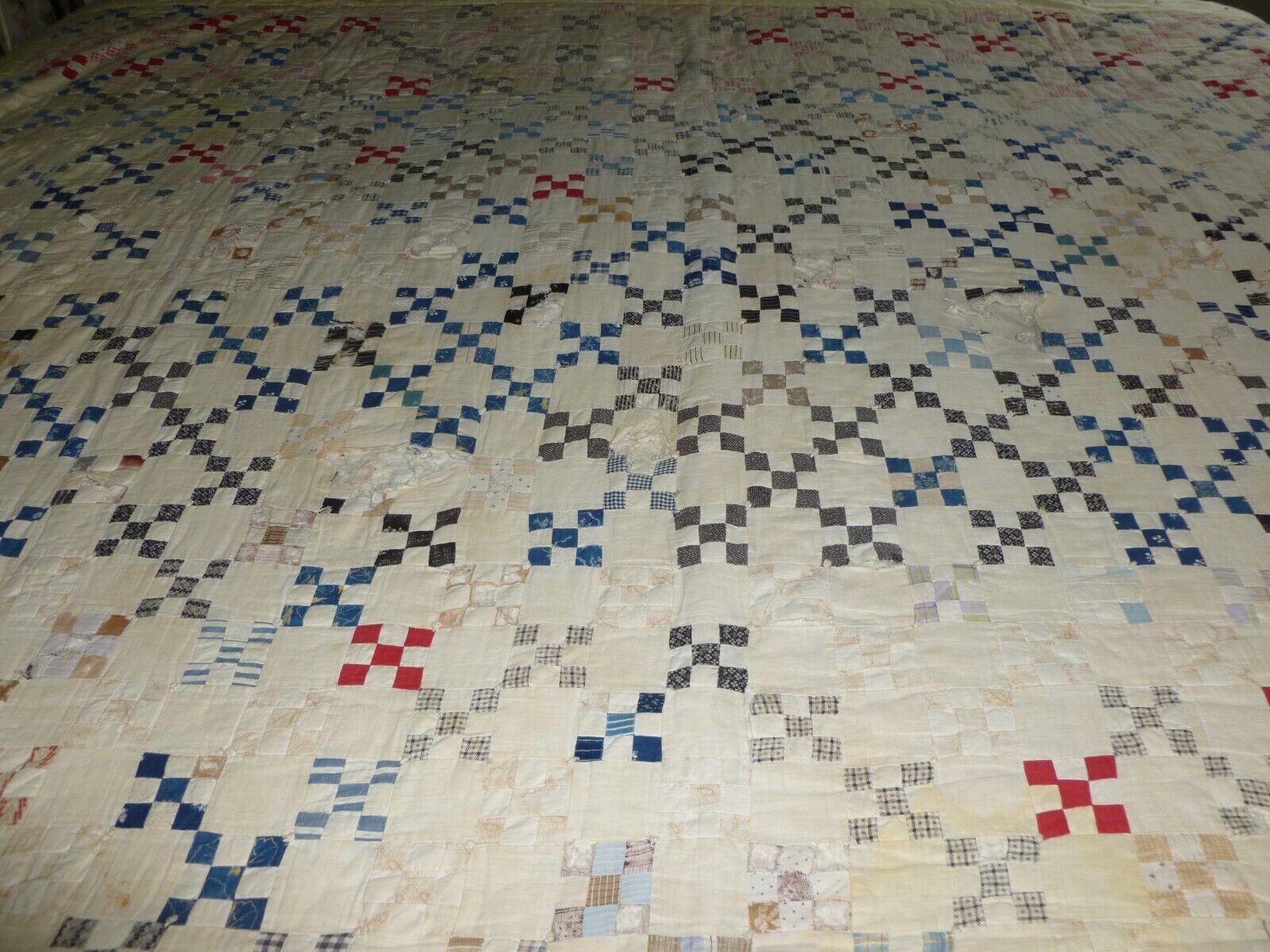 Early 1900s Nine Patch Antique Quilt