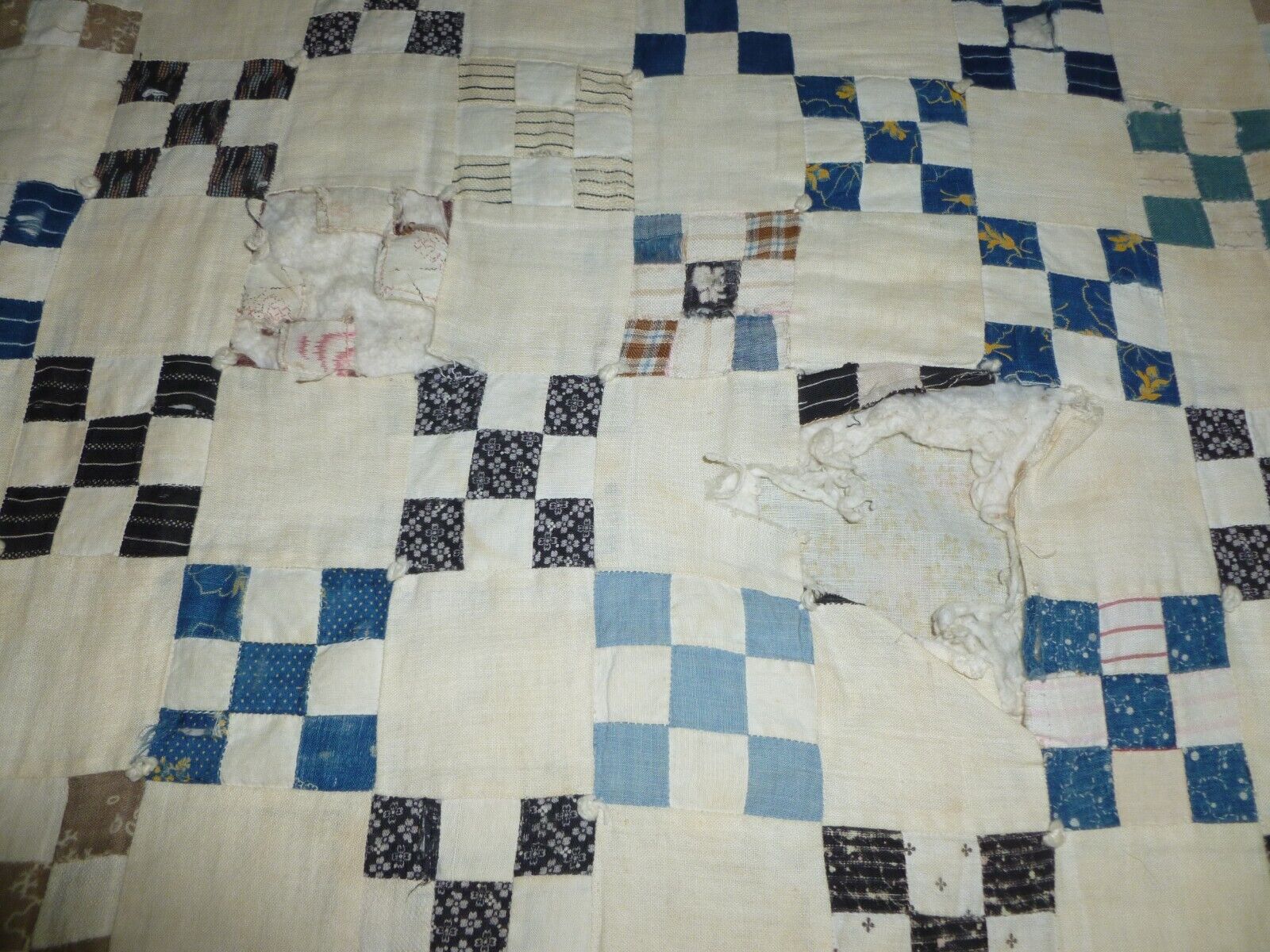 Early 1900s Nine Patch Antique Quilt