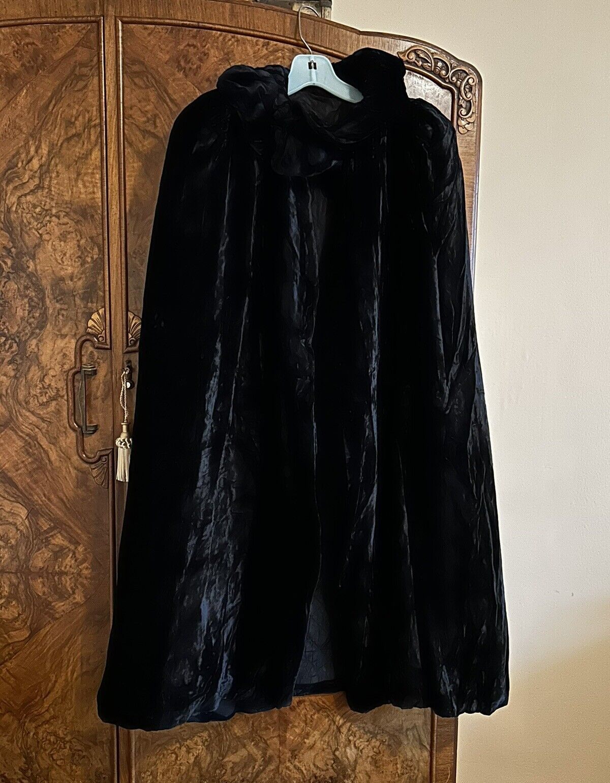 Edwardian Velvet Quilted Antique Opera Cape