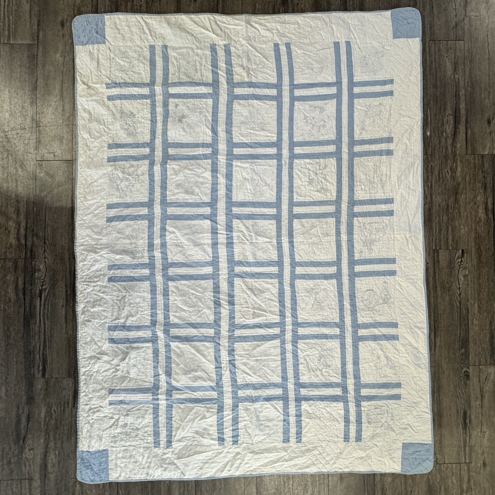 Antique Early 1900s Handmade Blue White Quilt