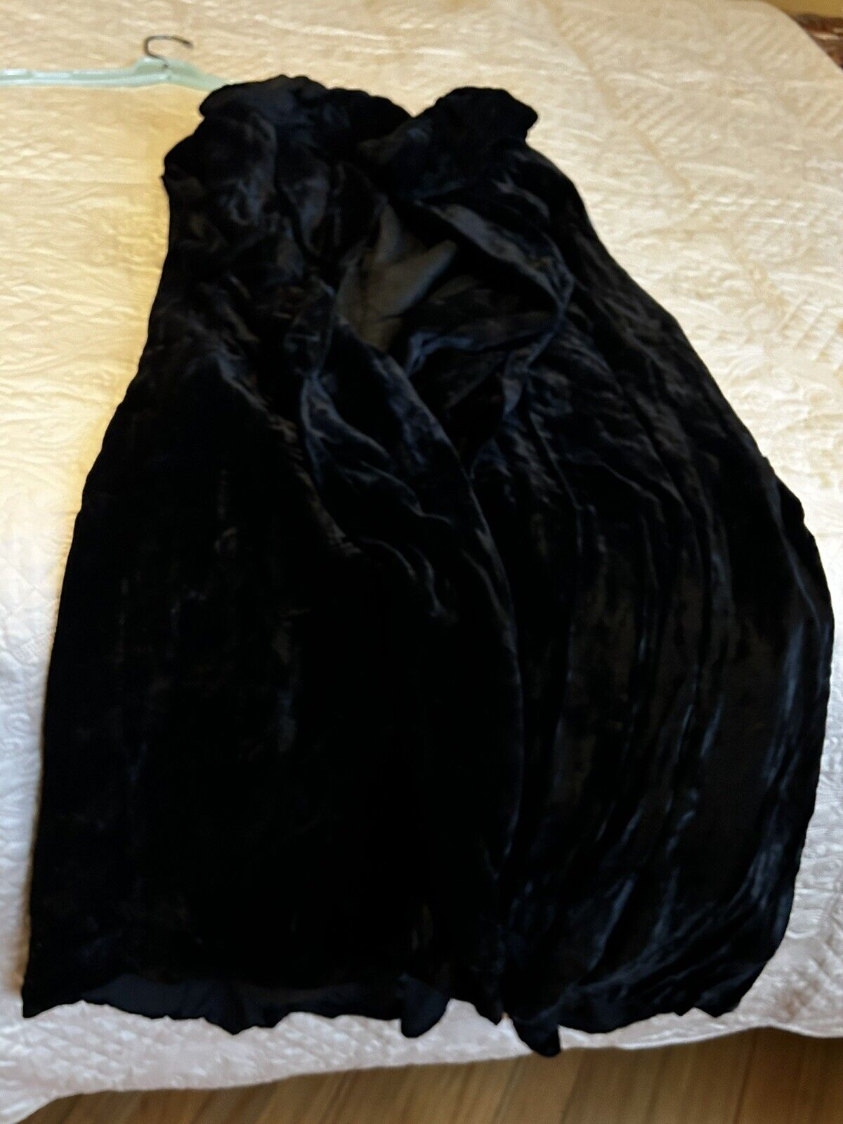 Edwardian Velvet Quilted Antique Opera Cape
