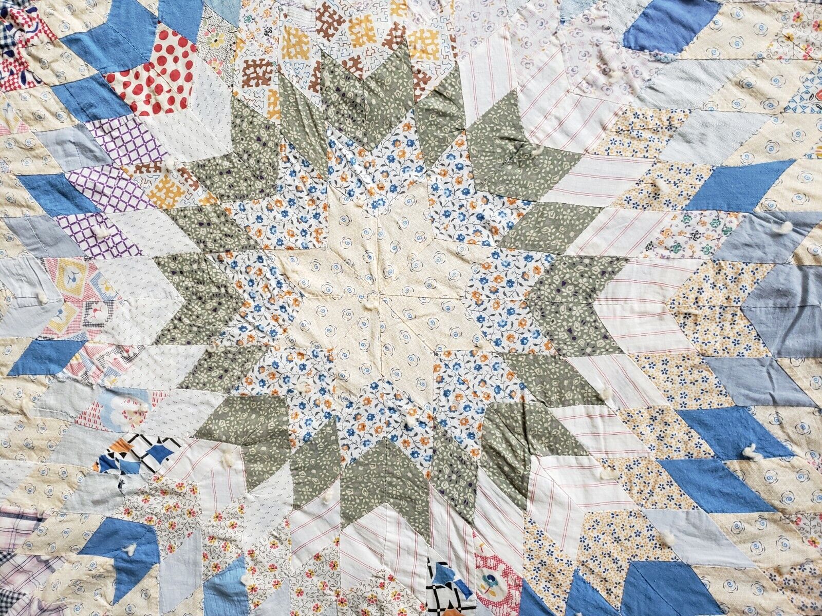 1800s Handmade Star Quilt - 67" x 71