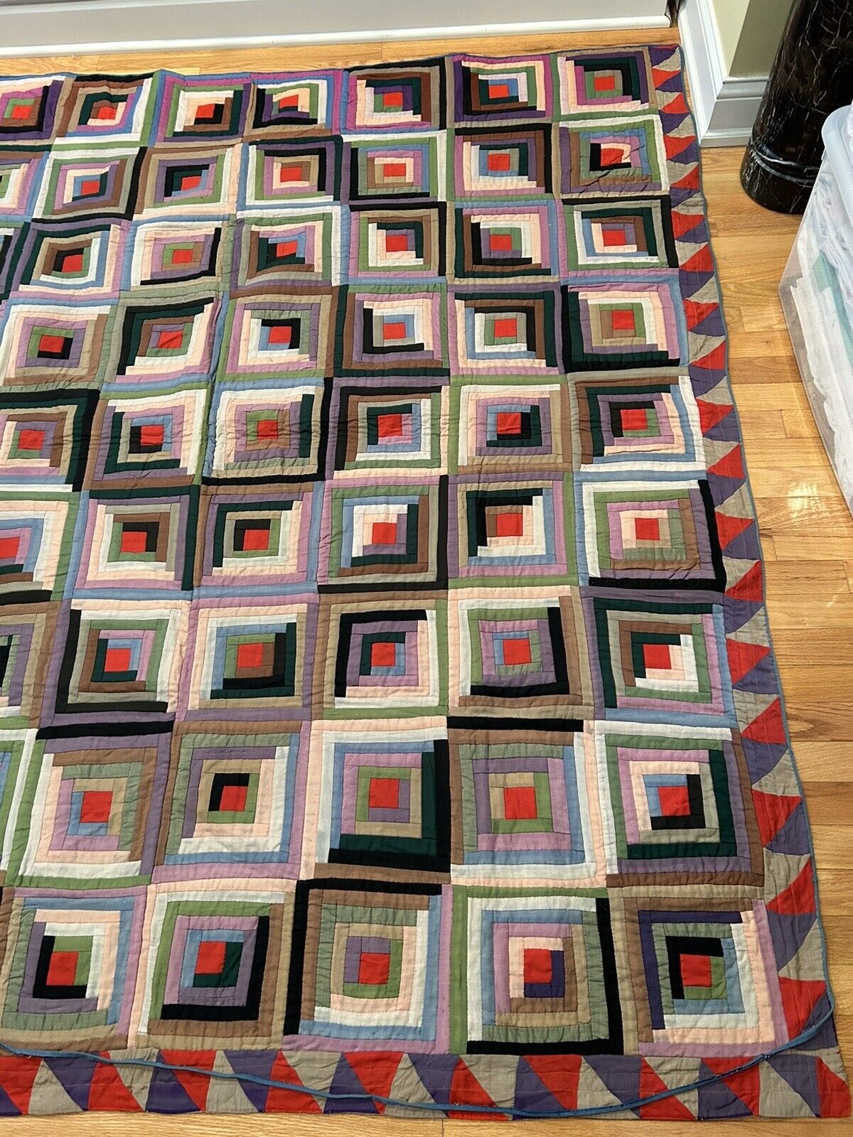 1830s Amish Log Cabin Quilt with Flying Geese