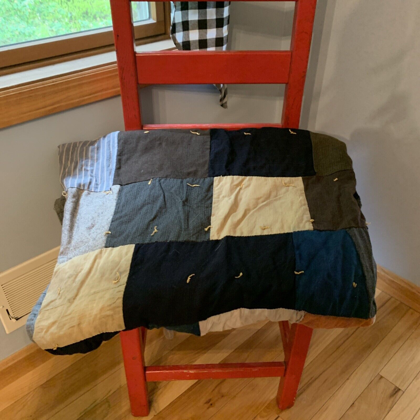 Antique Pennsylvanian Patchwork Hap Blanket, 1800s