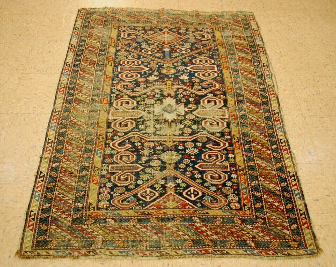 Rare Antique Caucasian Shirvan Perpedil Rug 3'11"x5'6