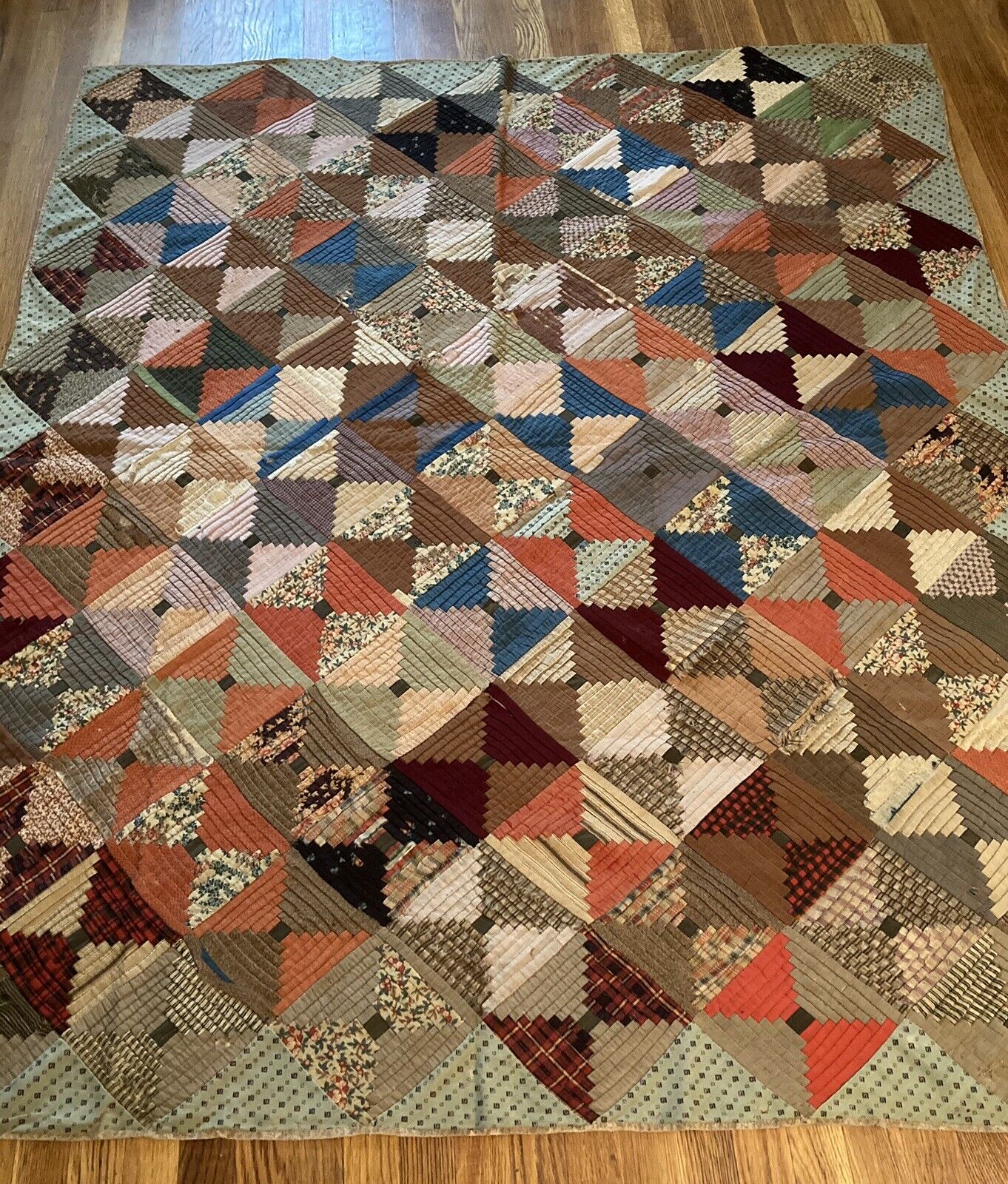 1800s Handmade Log Cabin Quilt Antique