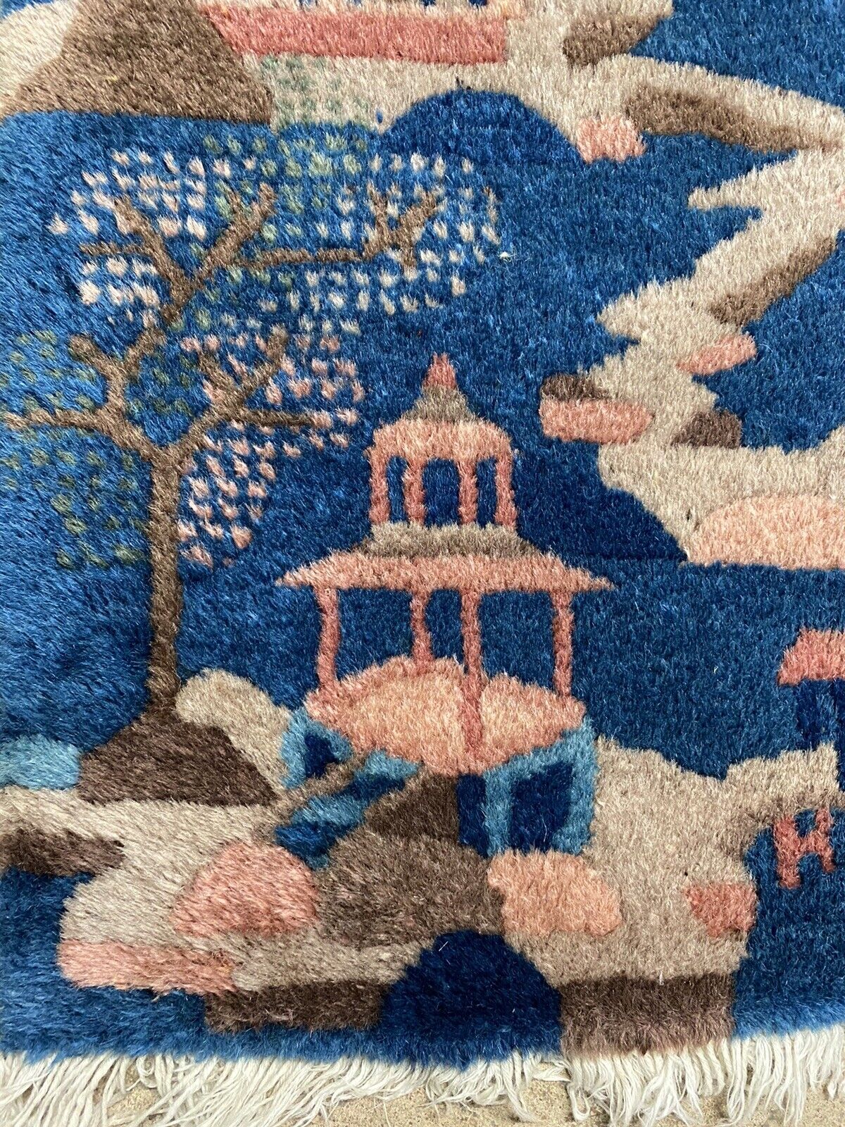 Antique Peking Oriental Landscape Pictorial Rug