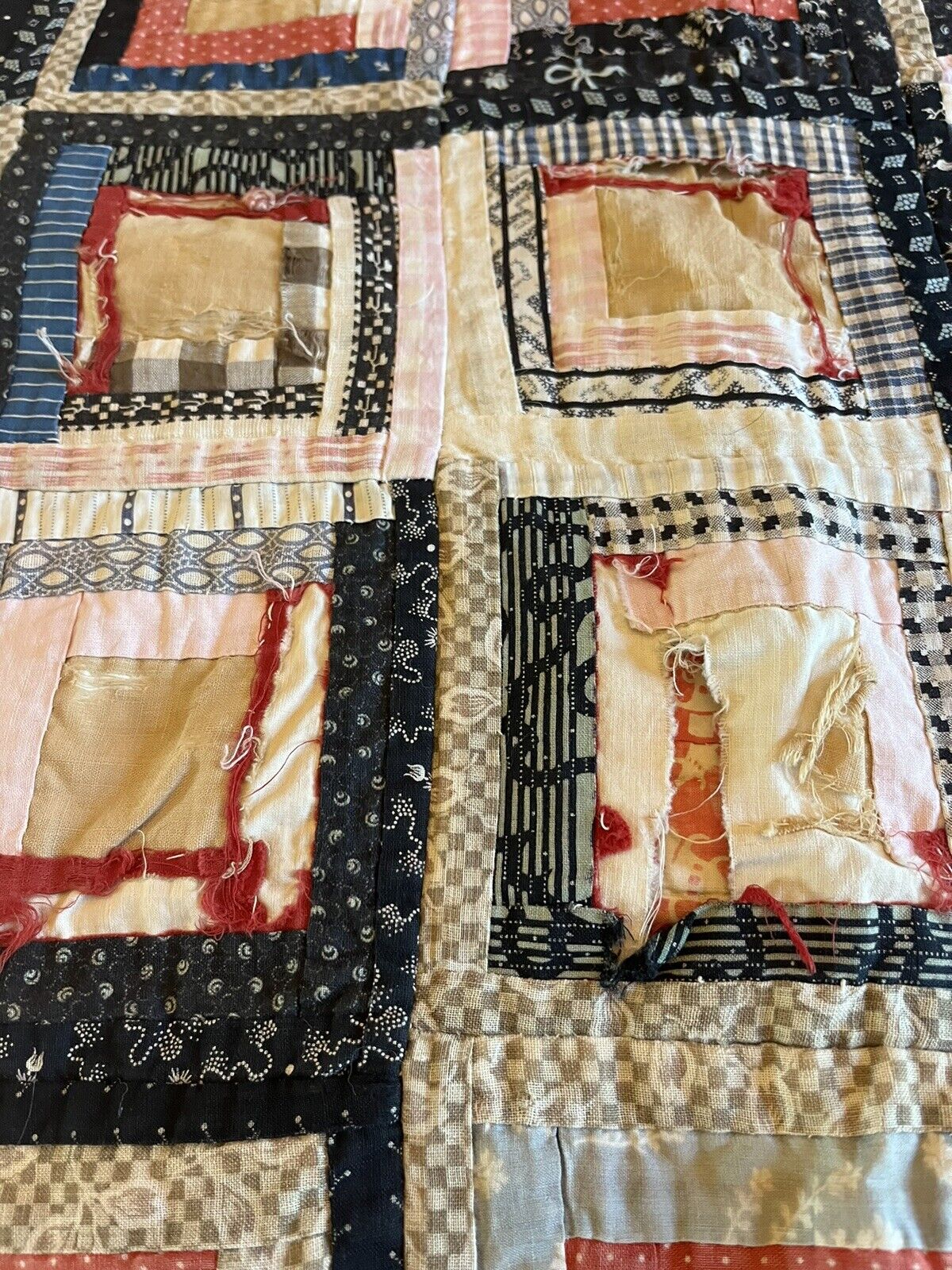 Victorian Handstitched Log Cabin Quilt, 1800s
