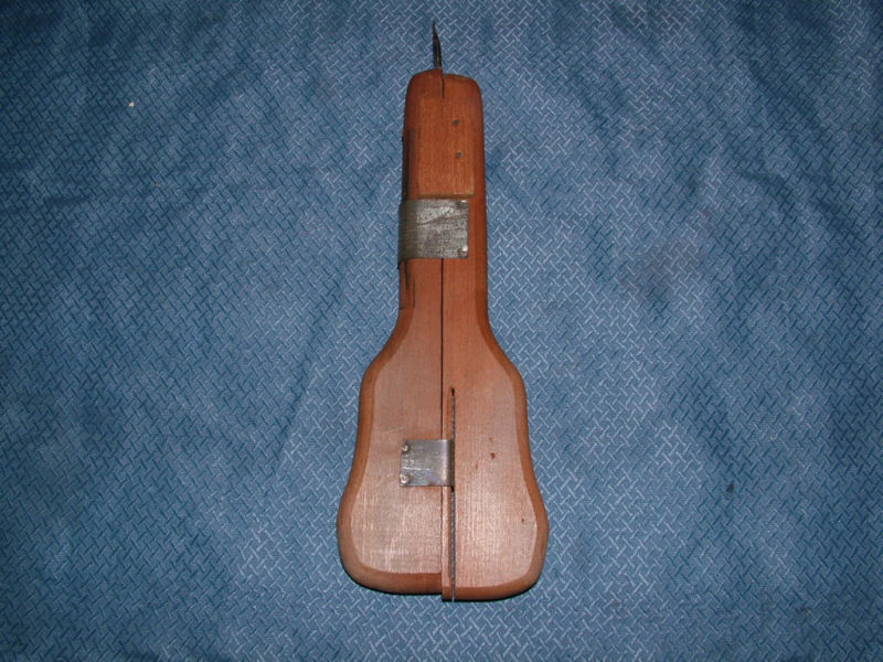 Early 1900s Vintage Rug Weaver Tool