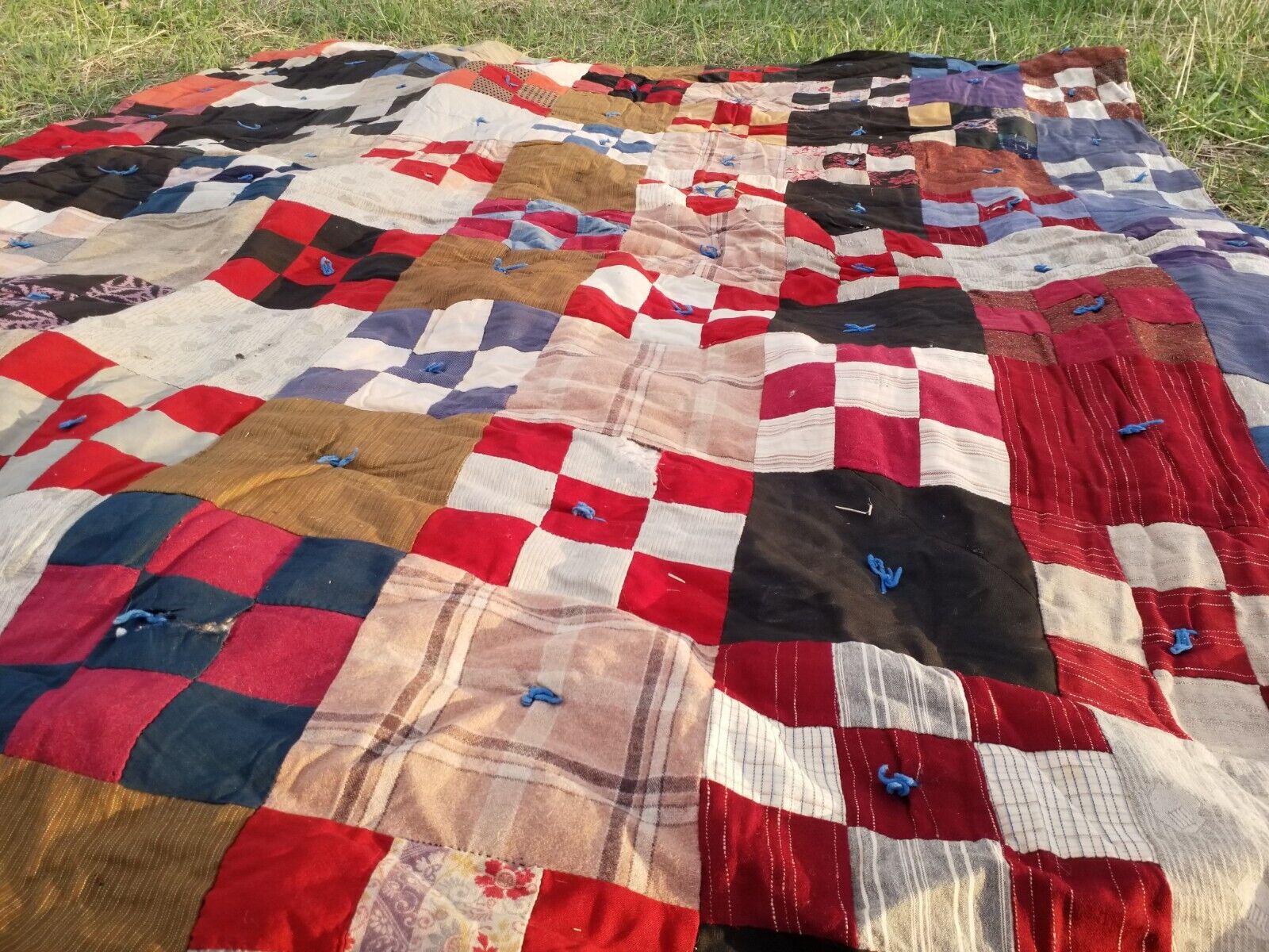 Late 1800s Handmade Patchwork Quilt - Collectible Display