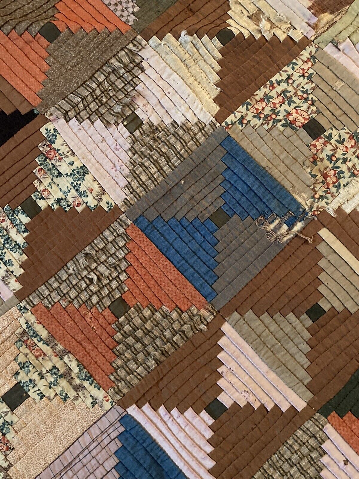 1800s Handmade Log Cabin Quilt Antique