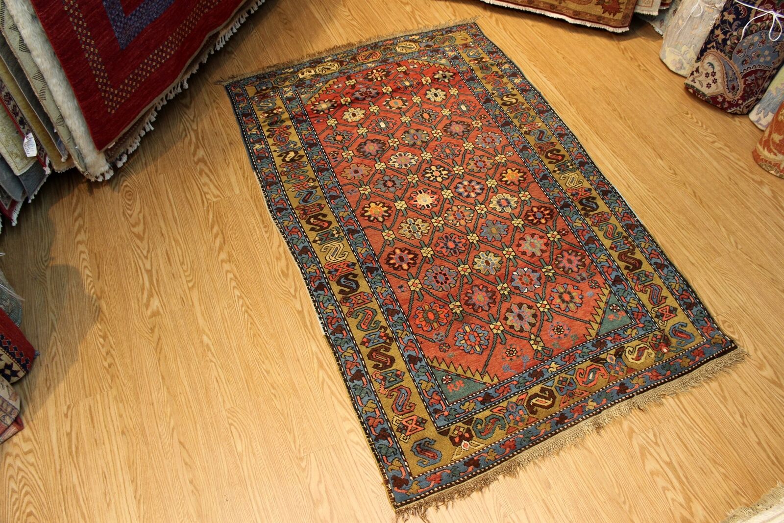 Vintage Early 1900s Karabakh Wool Rug 5' x 8