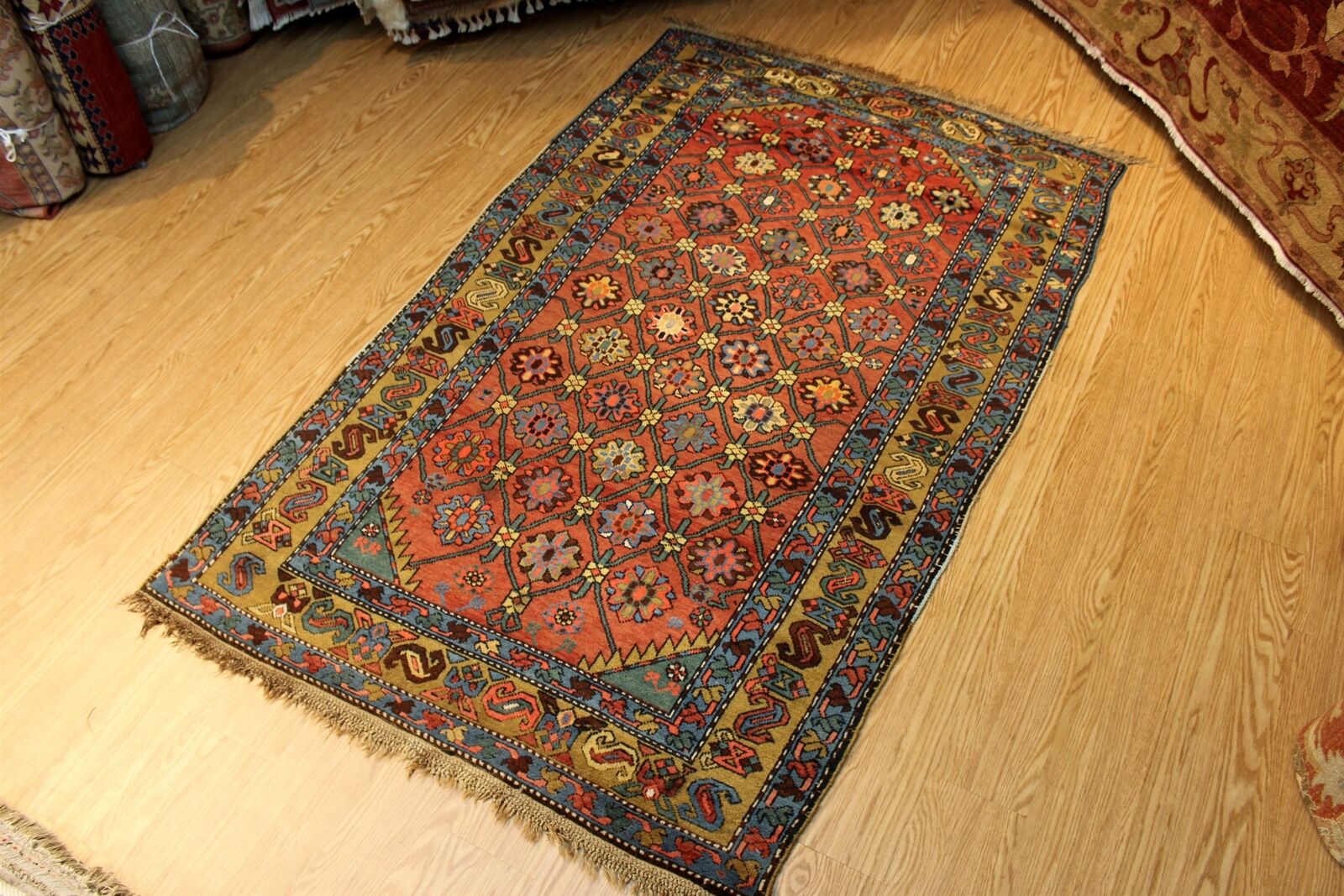 Vintage Early 1900s Karabakh Wool Rug 5' x 8