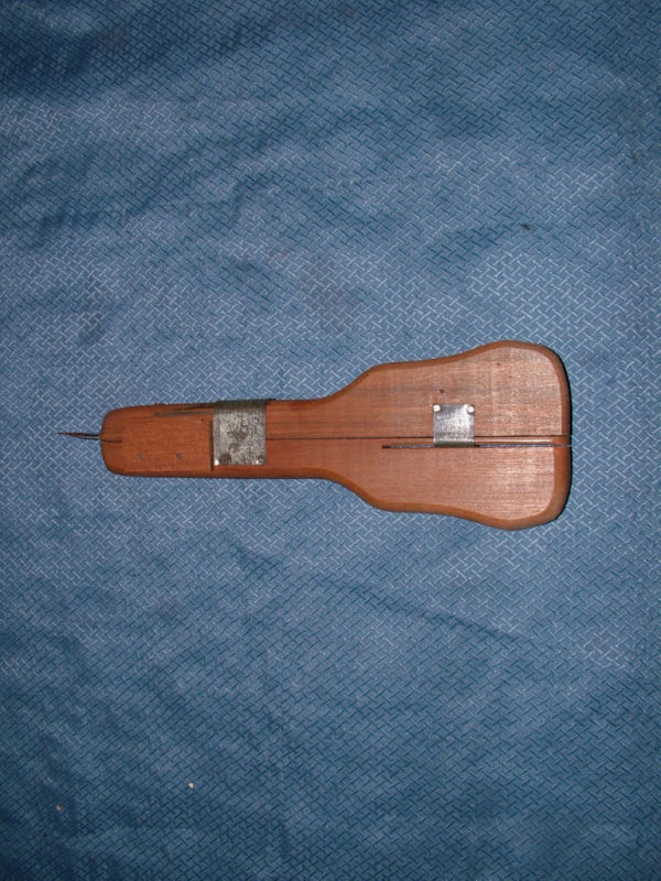 Early 1900s Vintage Rug Weaver Tool