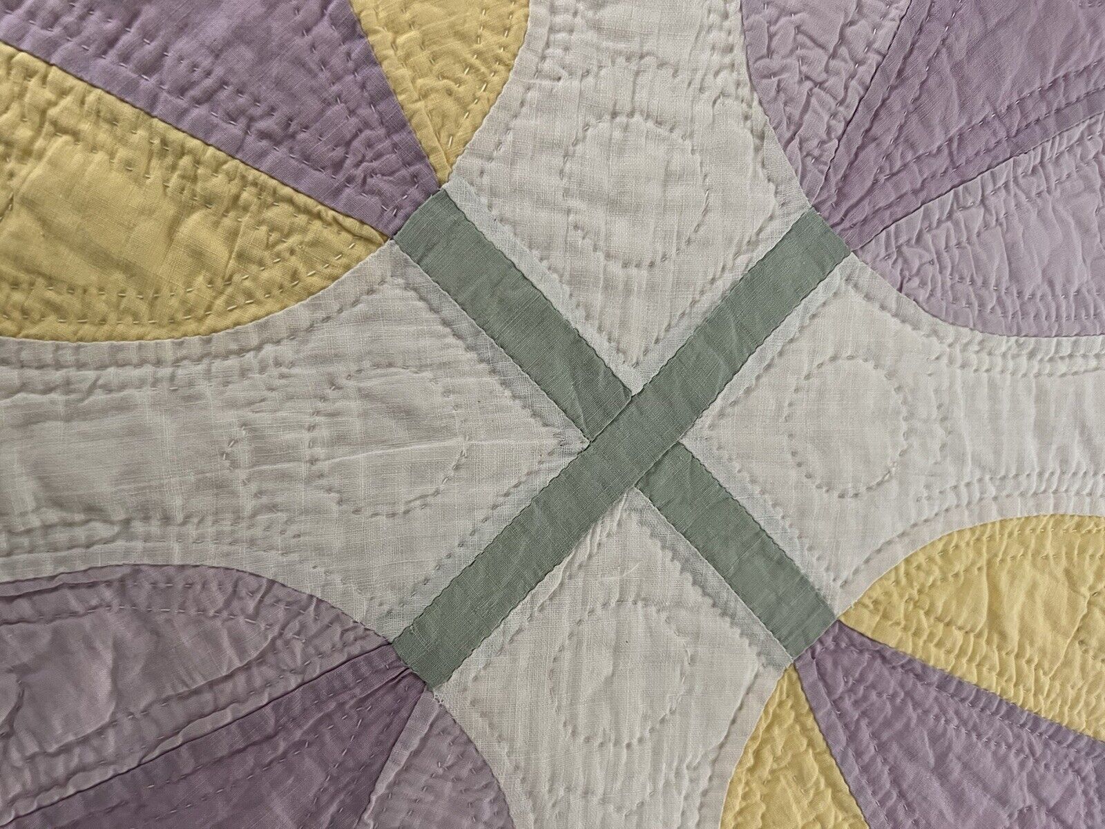 Victorian Applique Quilt with Tulip Design