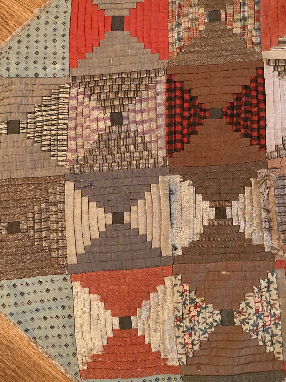 1800s Handmade Log Cabin Quilt Antique