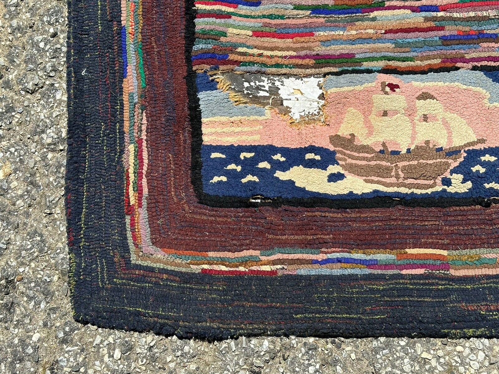 Antique Pictorial Hooked Rug Featuring Abraham Lincoln