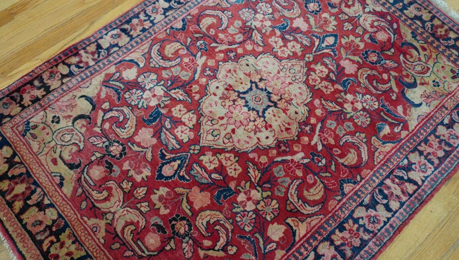 Floral Hand-Knotted Antique Saroukk Wool Rug 3'5" x 5