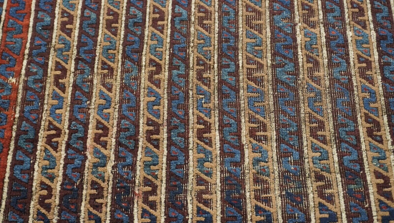 Antique Baluch Hand-Knotted Wool Tribal Rug 3' x 5'5