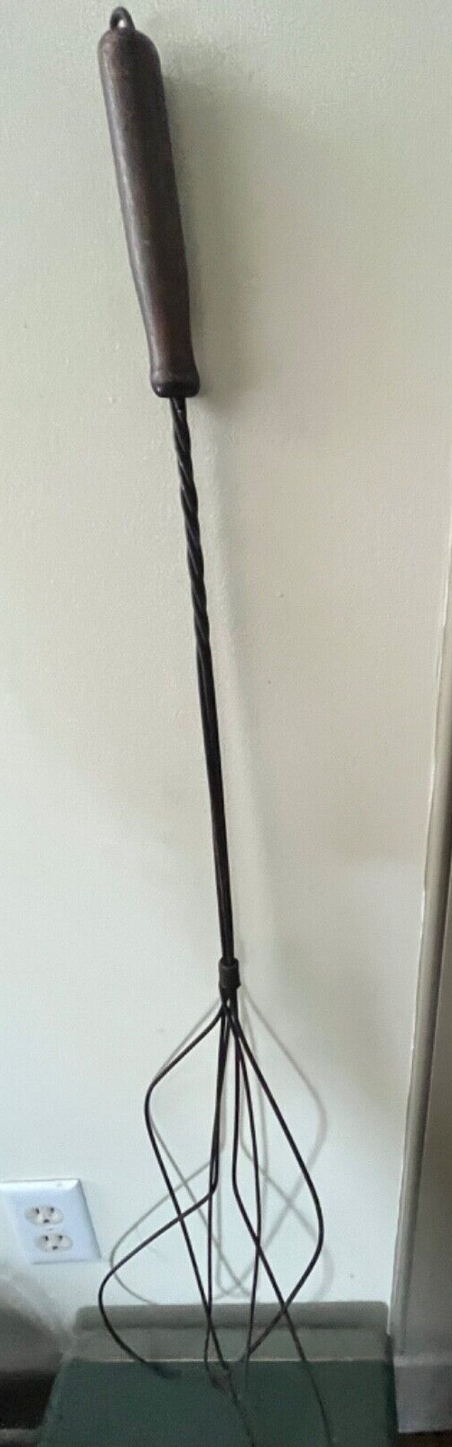 Antique 37-Inch Primitive Wire Rug Beater Art