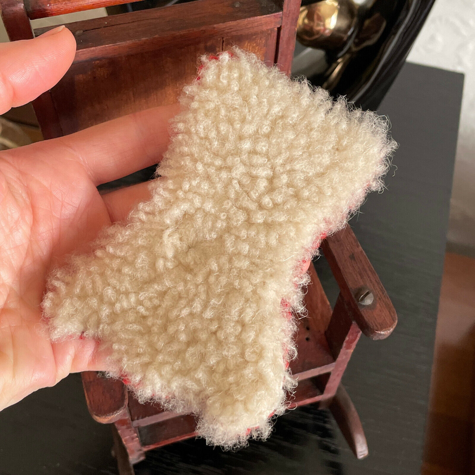 Victorian German Dollhouse Rug - 1800s Fleece