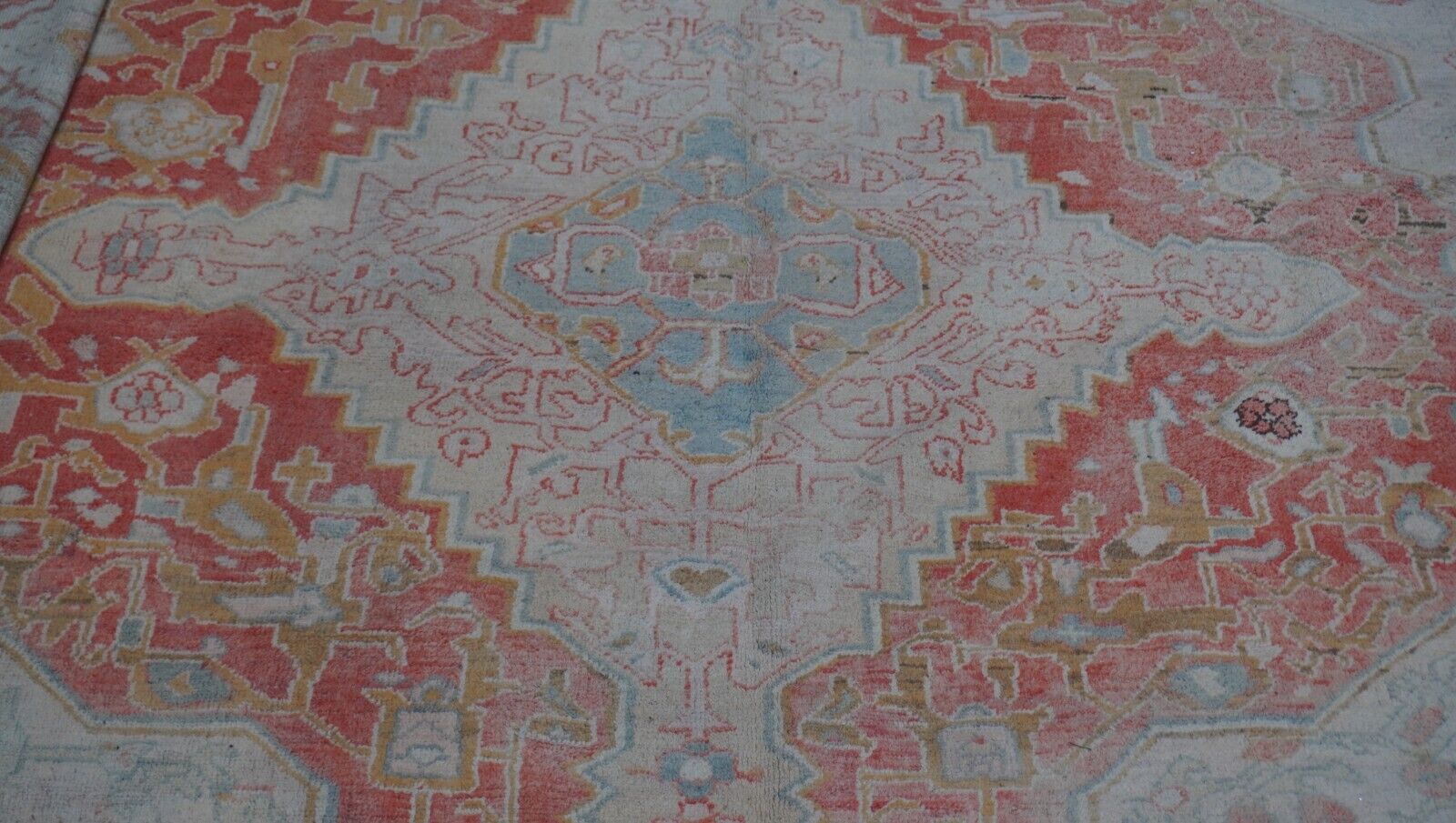 1900s Turkish Oushak Ivory Wool Palace Rug 17'x19