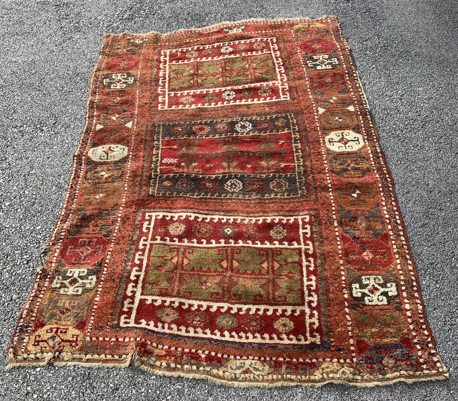 Circa 1900 Antique North West Persia Rug 3.9x6.1 Ft