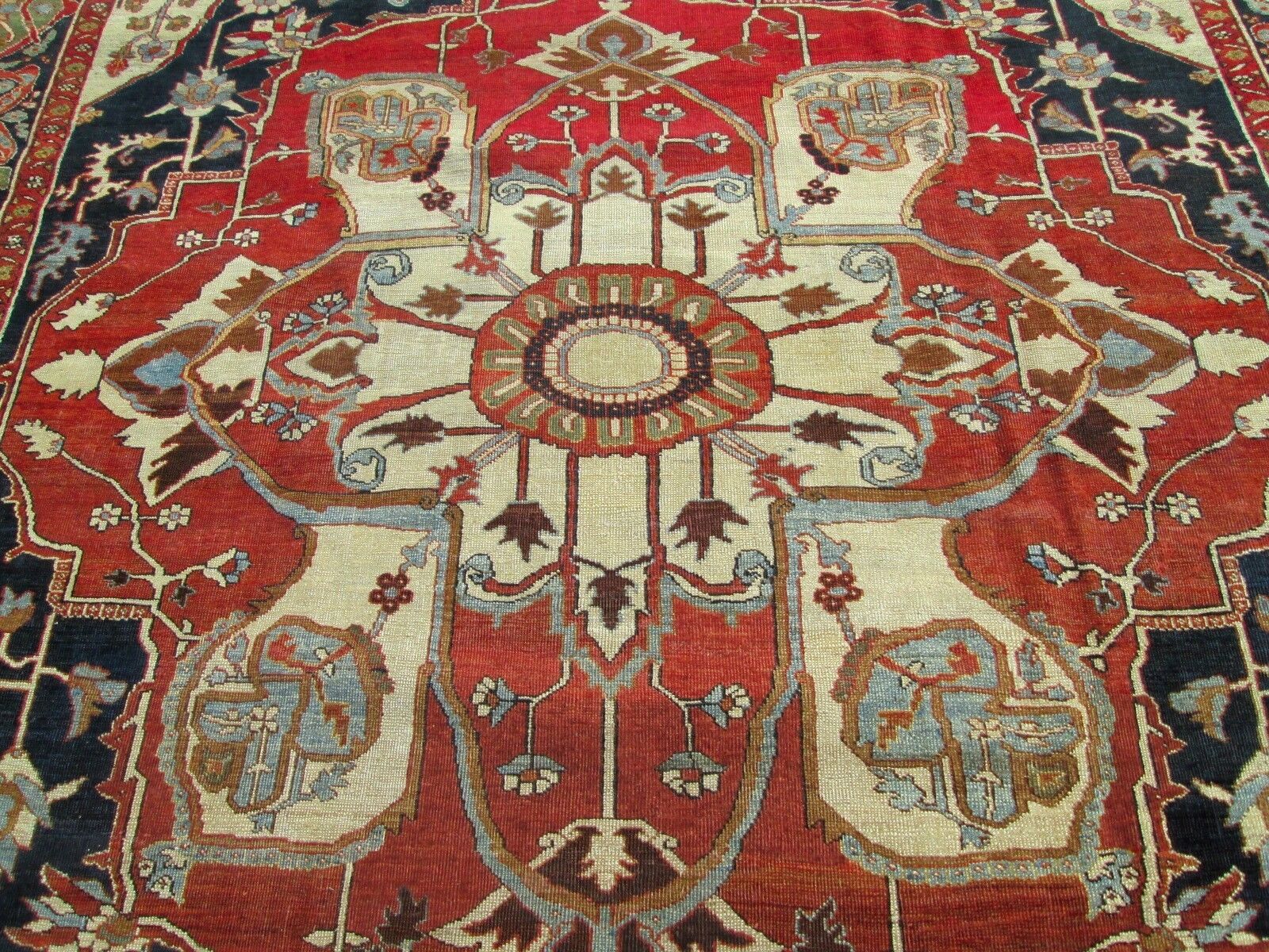Oriental Serapi Carpet Rug 11 x 18