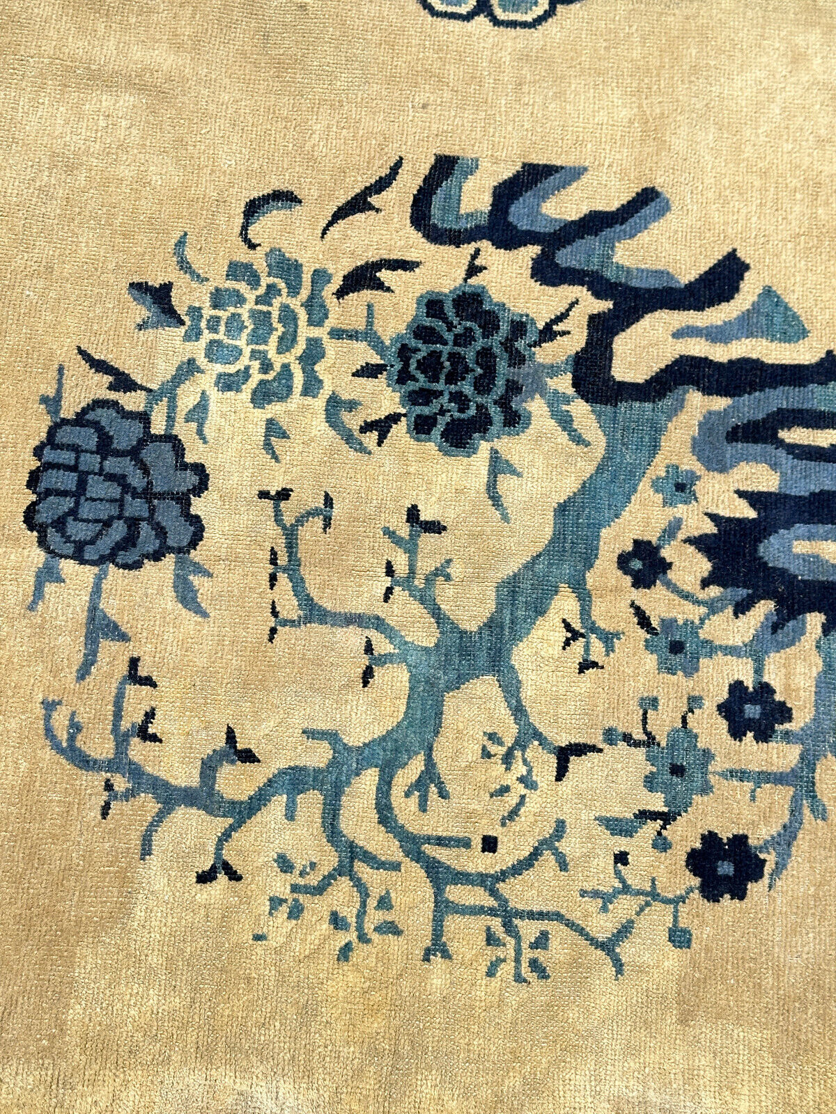 Antique Chinese Ningxia Dragon Rug, Early 1800s