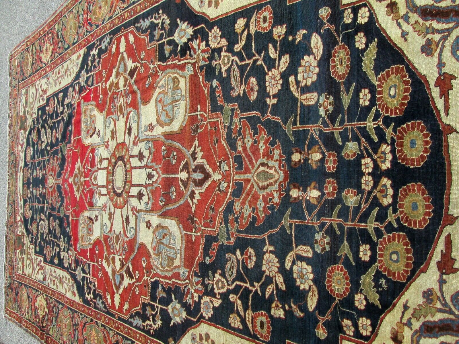 Oriental Serapi Carpet Rug 11 x 18