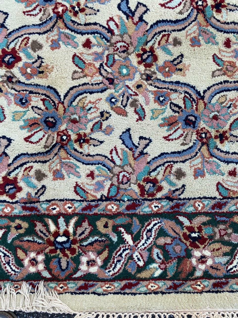 Hand-Tufted Heavy Wool Pile Area Rug 5x8