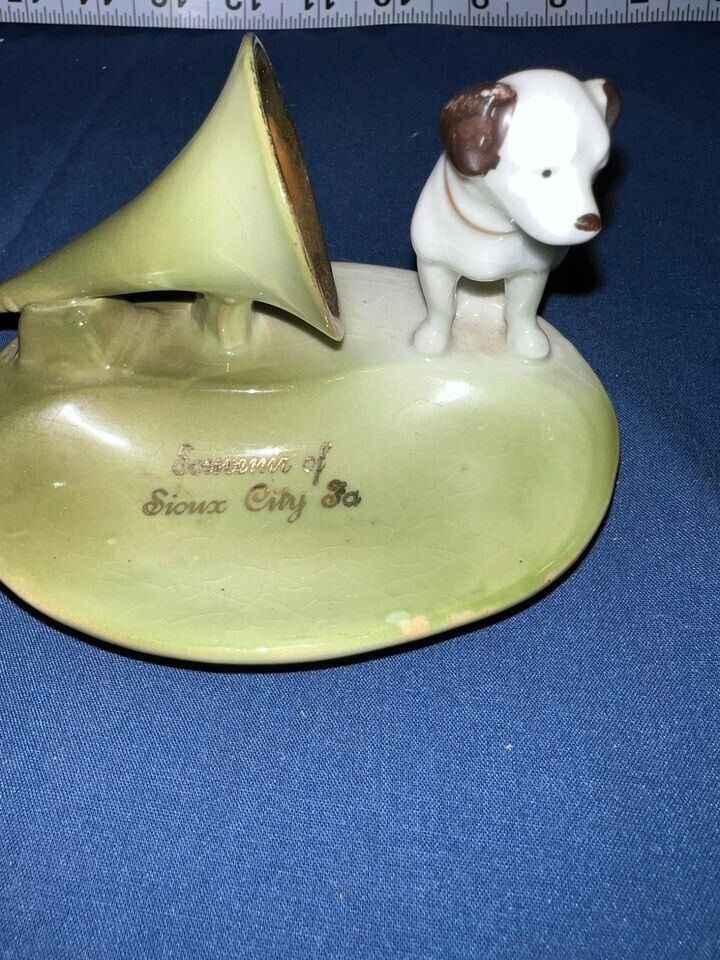 Sioux City Nipper Antique Souvenir Pin Tray