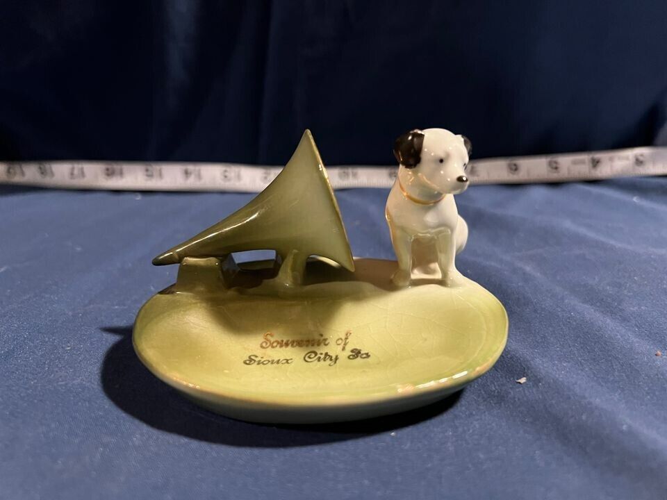 Sioux City Nipper Antique Souvenir Pin Tray