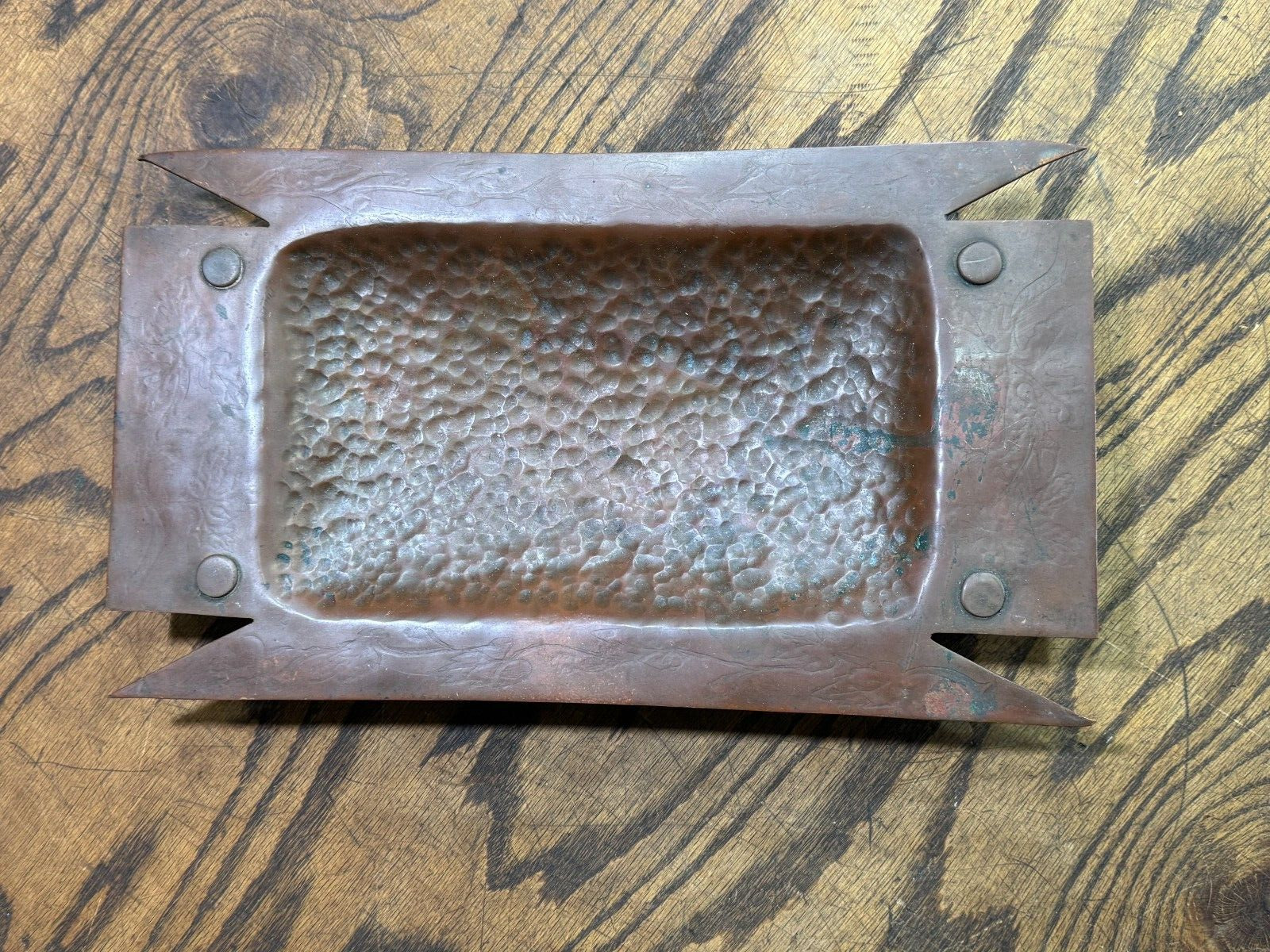 1900s Hammered Copper Arts & Crafts Tray