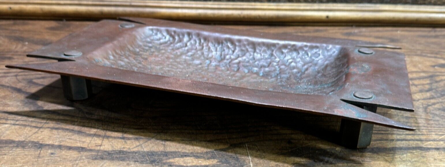 1900s Hammered Copper Arts & Crafts Tray