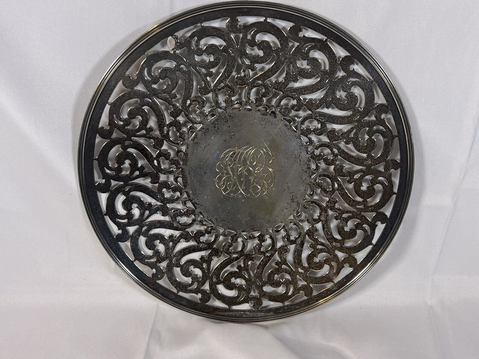 Antique Middletown Silver Co 9.5” Tray