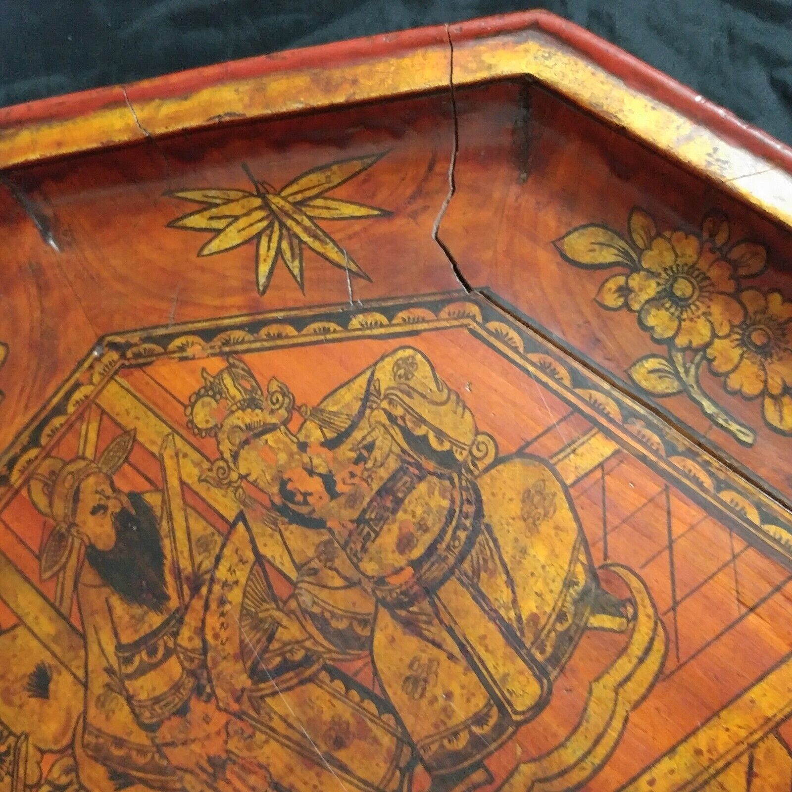 Hand-Painted 1800s Chinese Lacquered Octagon Tray