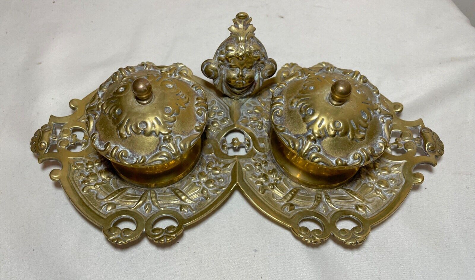 Victorian Cherub Gilt Bronze Brass Inkwell Stand