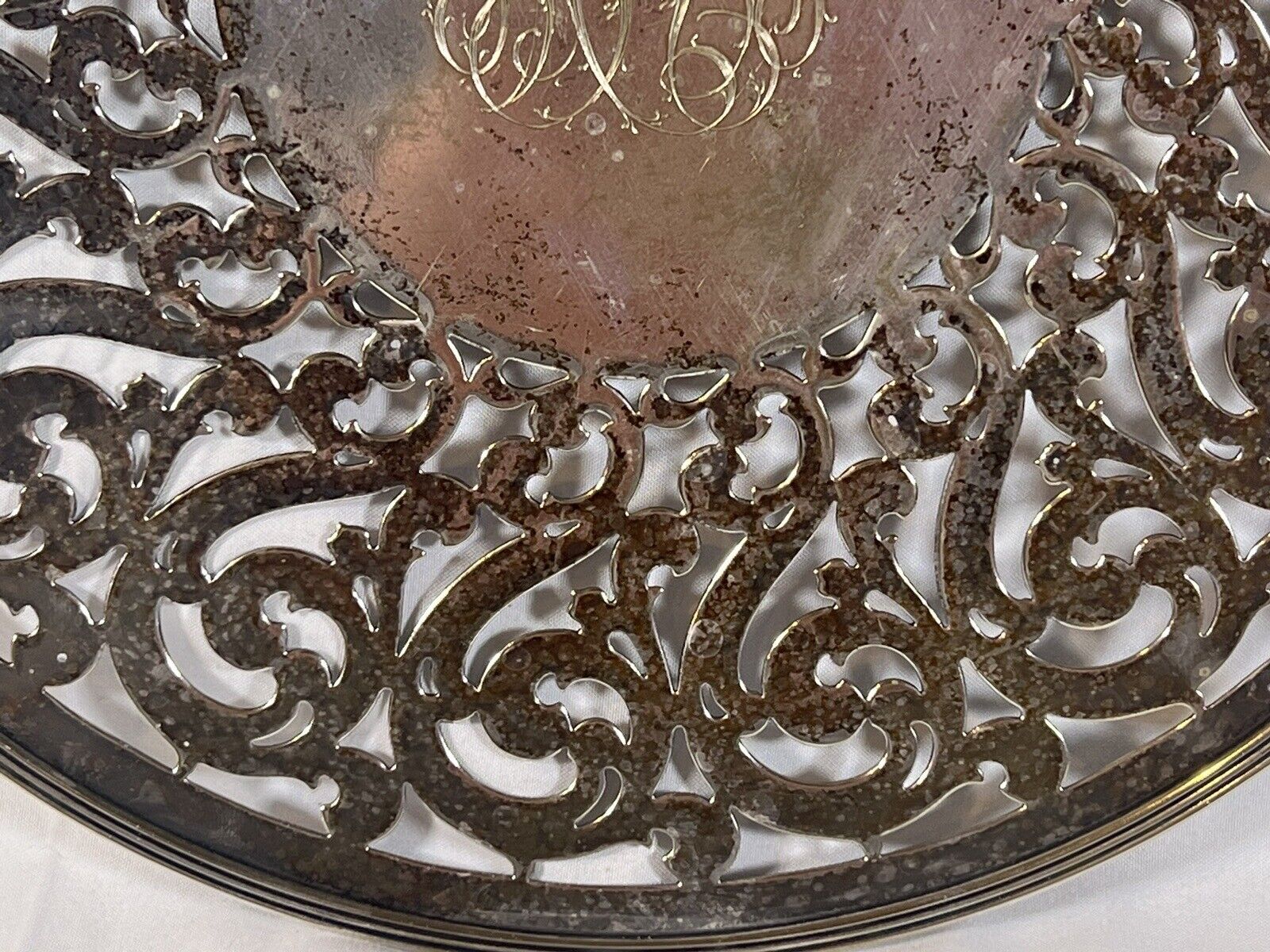 Antique Middletown Silver Co 9.5” Tray