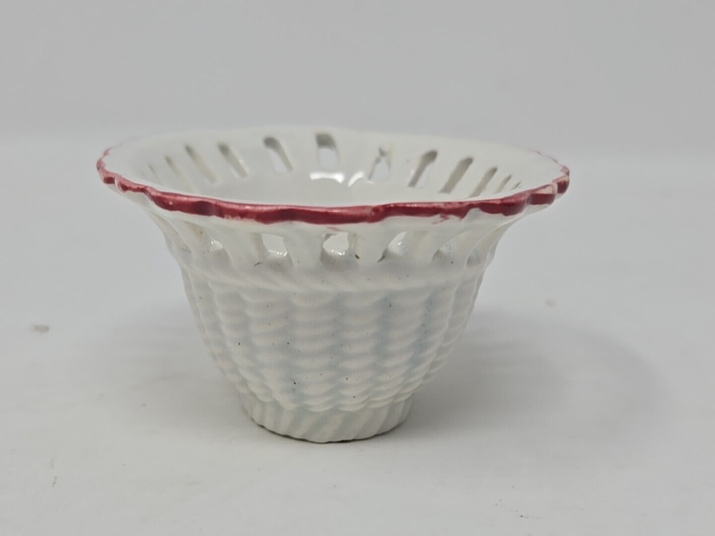 Early 1800s Pearlware Miniature Chestnut Basket