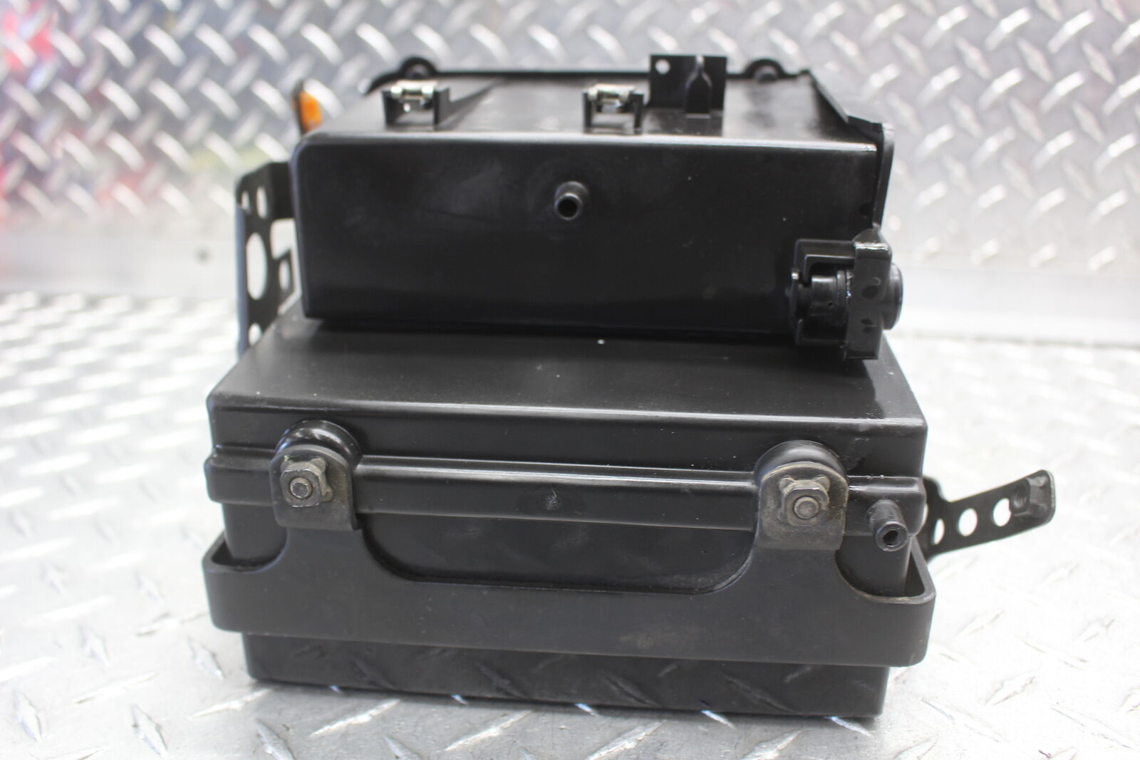 2002 Honda VTX1800S Spoke Battery Tray Holder