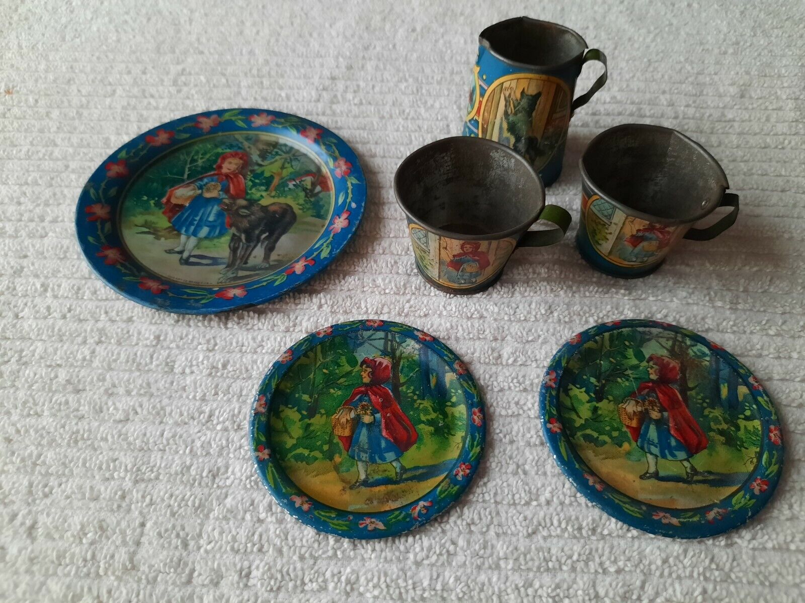 Vintage 1900s Little Red Riding Hood Tea Set