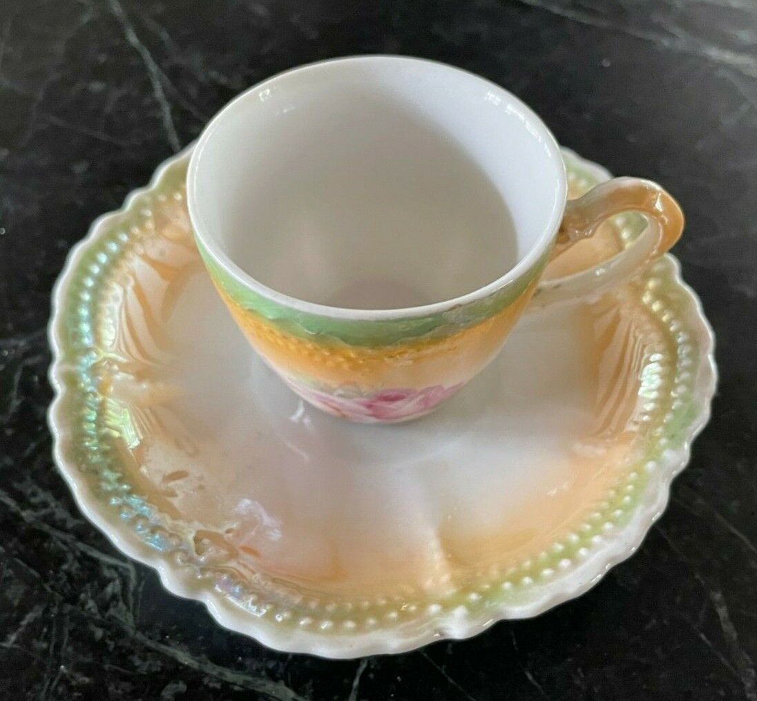 Leuchtenburg Porcelain Miniature Child's Cup Set