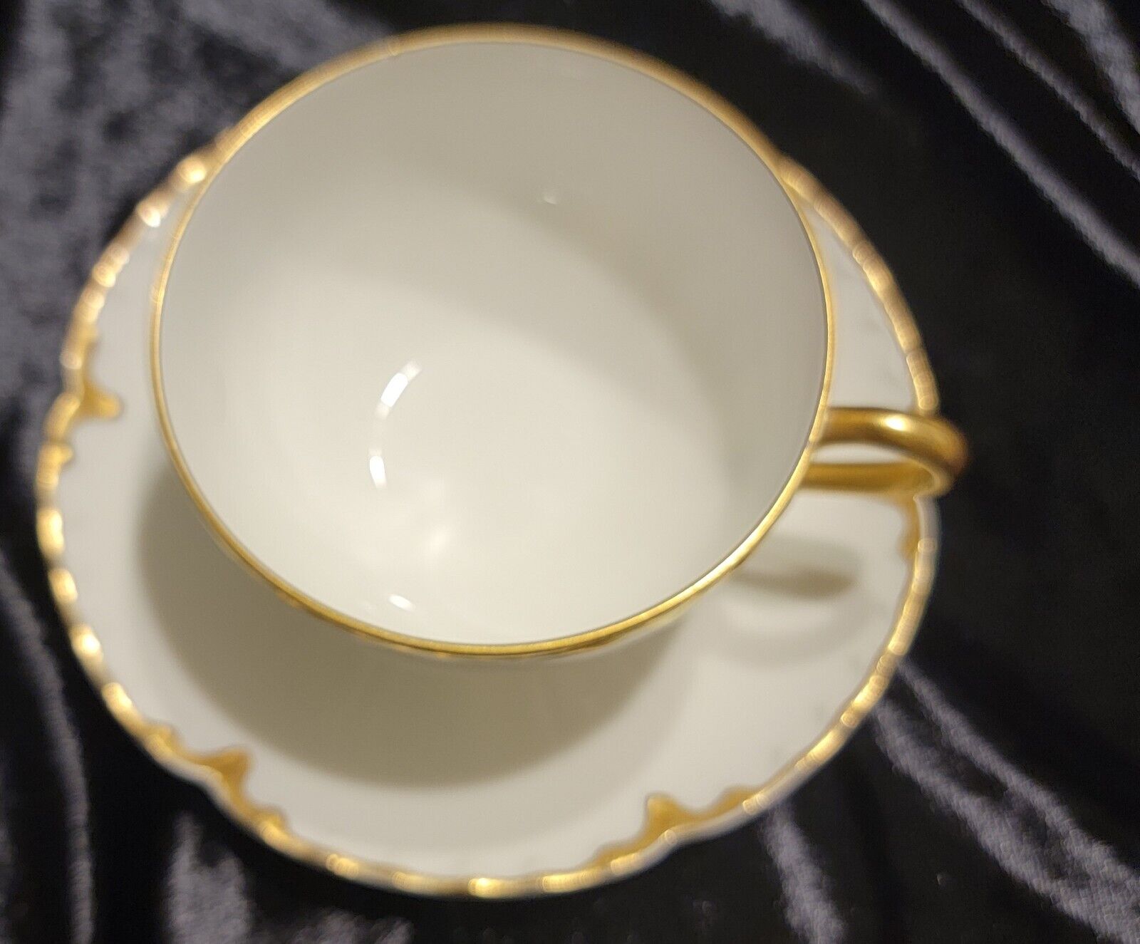 Haviland Limoges Antique Gold Rim Tea Cup Set