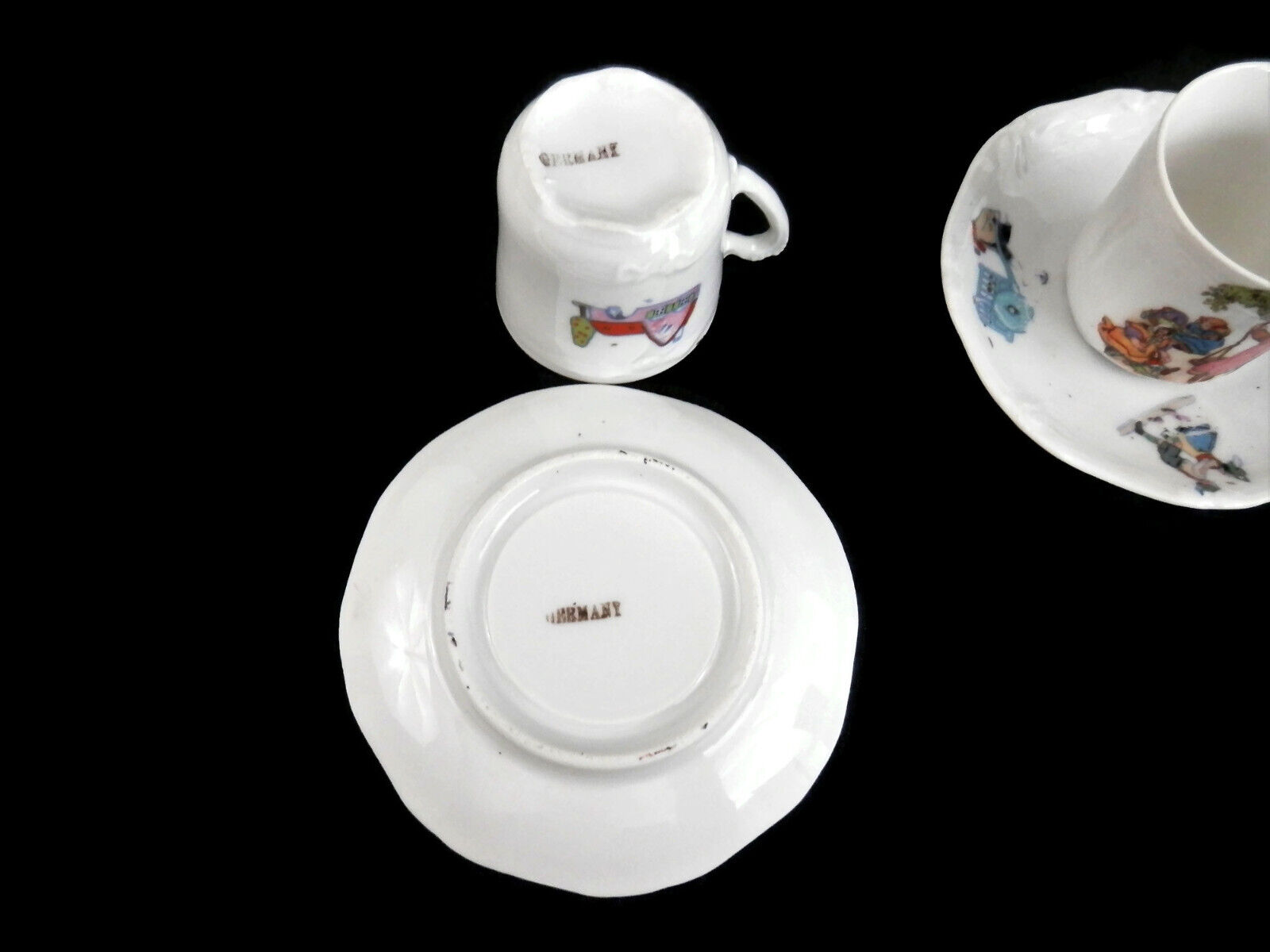 Victorian Child's Toy Tea Set - Kate Greenaway Style
