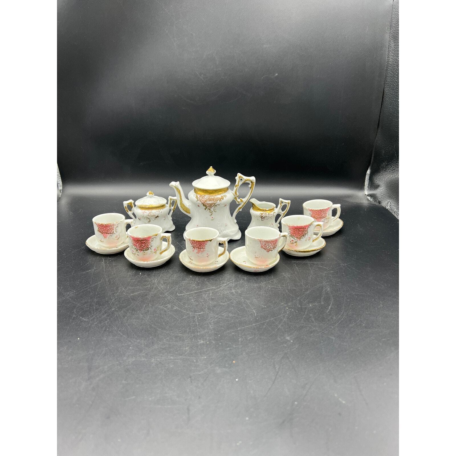 Victorian Porcelain Child's Tea Set, 17 Pieces
