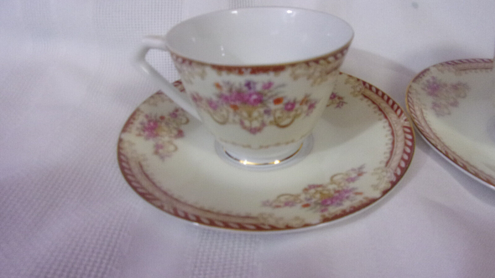 Vintage Noritake Nippon Tea Cups & Saucers Set