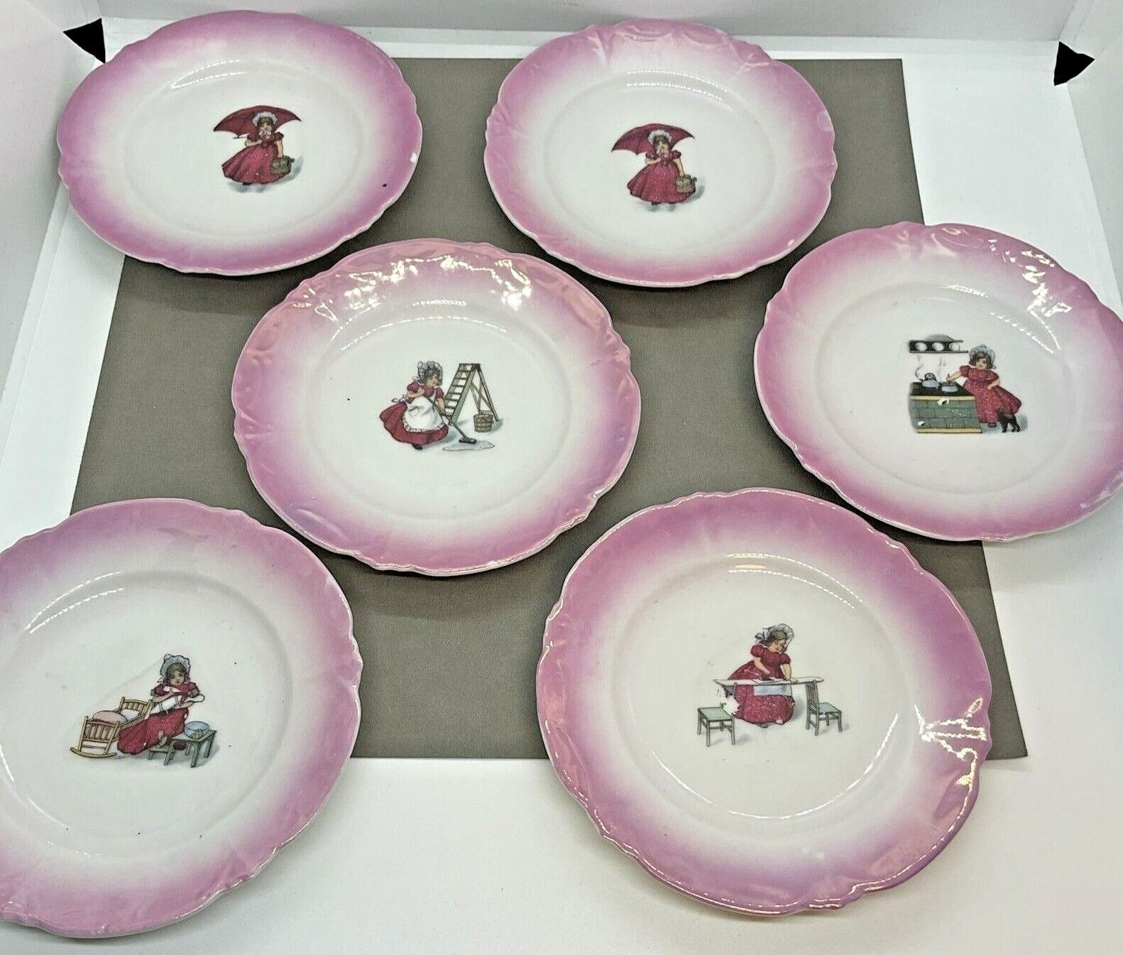 1930s Leuchtenberg Germany Child's Tea Set, 22 Pieces