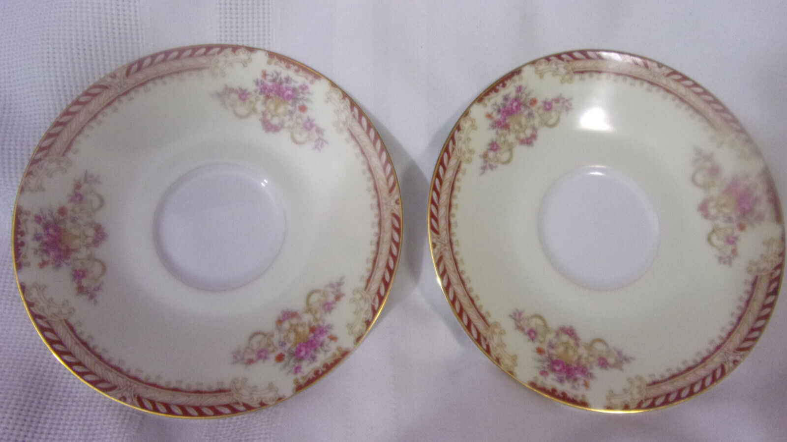 Vintage Noritake Nippon Tea Cups & Saucers Set