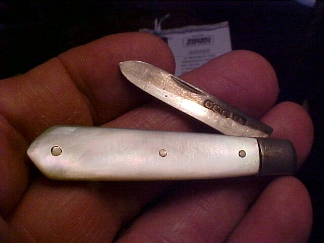 19th Century English Pocketknife with Pearl Handles